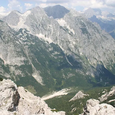 Thomahofhuette * Tauplitzalm